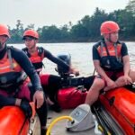 Tim SAR Cari Bocah Perempuan yang Dilaporkan Hilang Terseret Arus di Sungai Musi Saat Berenang Bersama Tim SAR Cari Bocah 11 Tahun yang Dilaporkan Hilang Terseret Arus di Sungai Musi Saat Berenang Bersama