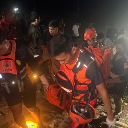 Bocah 11 Tahun yang Tenggelam di Sungai Musi Ditemukan Tim SAR Gabungan Tak Bernyawa