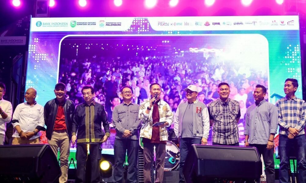 Hadiri Penutupan Gemilang Palembang Raya x DKG ke-7, Ratu Dewa Ajak Warga Dorong Digitalisasi Ekonomi
