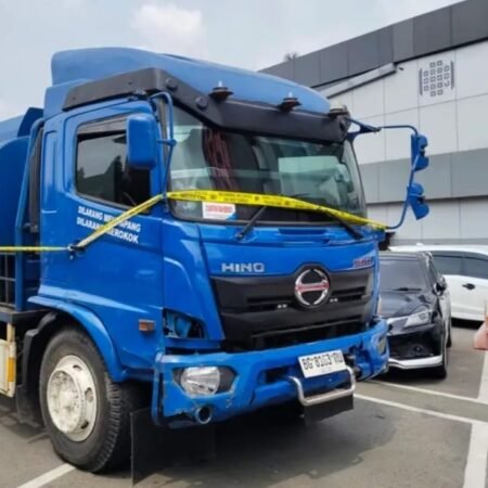Polda Sumsel Diminta Tangkap Pemilik Truk Tangki Biru Putih yang Angkut Minyak Ilegal