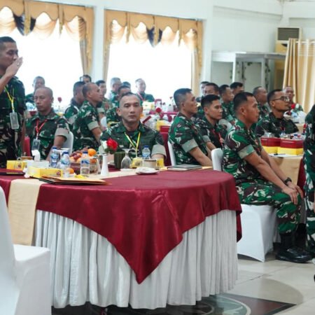 Asops Kasdam II/Swj Pimpin Rapat Evaluasi Bidang Operasi TA 2026 Asops Kasdam II/Swj Pimpin Rapat Evaluasi Bidang Operasi TA 2026. (Foto: Yulie/sriwijayaterkini.co)
