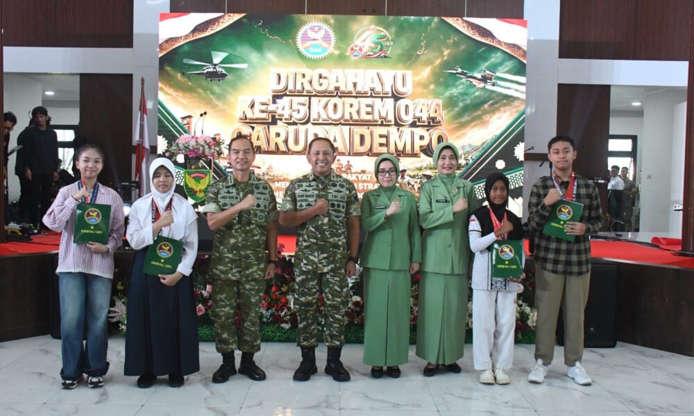 Korem 044/Garuda Dempo memperingati Hari Ulang Tahun ke-45, kegiatan yang digelar di Balai Prajurit Korem 044/Gapo tersebut berlangsung dengan penuh khidmat dan semangat kebersamaan, Jumat (3/7/2026). (Foto: Yulie)