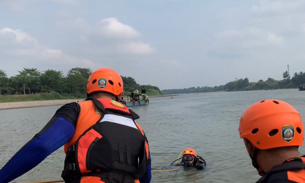 Tim SAR Sisir Sungai Ogan Cari Pemuda yang Tenggelam Terseret Arus Saat Berenang