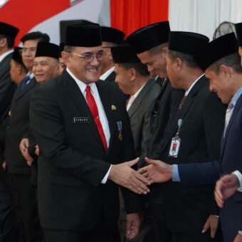 Kukuhkan Paskibraka Sumsel, Herman Deru: Jadilah Role Model Pemuda