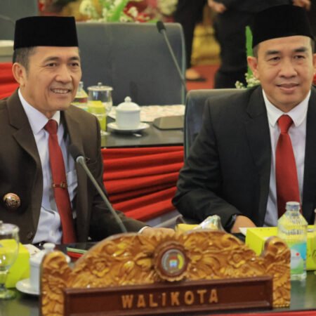 Ratu Dewa Hadiri Rapat Paripurna Istimewa DPRD Kota Palembang, Siap Dukung Program Pemerintah Pusat