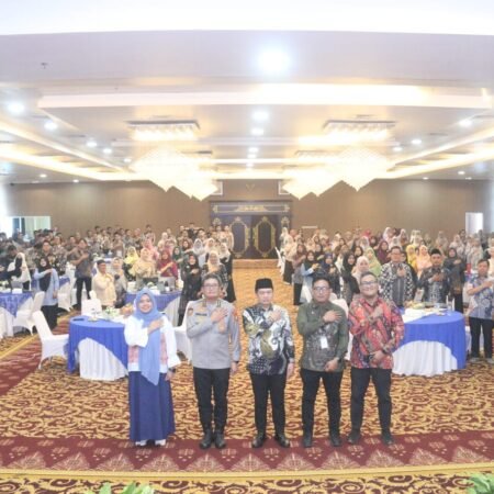 Perkuat Literasi AI di Dunia Pendidikan, Polda Sumsel dan Google for Education Latih Guru Madrasah Sumsel