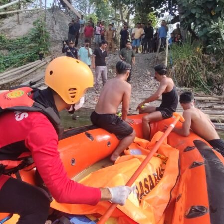 Mandi Cari Kepiting, Bocah 10 Tahun di OKU Timur Ditemukan Tewas di Sungai Komering