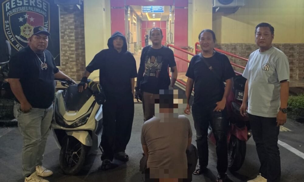 Kunci Jatuh di Toko Jadi Celaka, Motor Honda PCX Raib di Parkiran PIM
