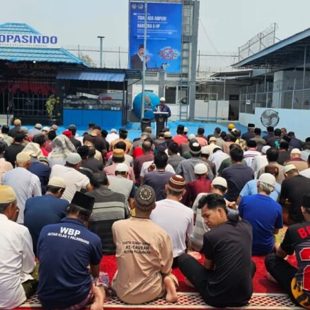 Mohon Hujan Turun, Rutan Palembang Gelar Salat Istisqa Bersama Pegawai