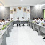 PTBA Dorong Ekonomi Warga Lahat, Ayam Bantuan Mulai Bertelur
