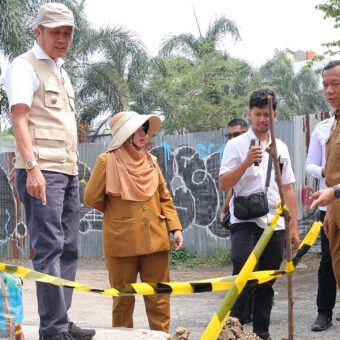 Ratu Dewa Turun Langsung Cek Titik Banjir di Jalan Angkatan 45, Ini yang Disorot