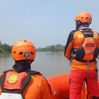 Bocah 10 Tahun Tenggelam saat Bermain Adu Tahan Napas di Sungai Komering OKI, Tim SAR Lakukan Pencarian