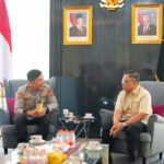Kapolda Sumsel Pantau Arus Lalu Lintas di Simpang Empat Charitas Palembang