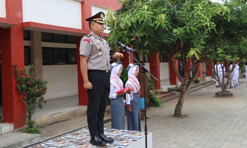 Kapolres Muara Enim Edukasi Pelajar SMKN 1, Ingatkan Bahaya Bullying hingga Judi Online